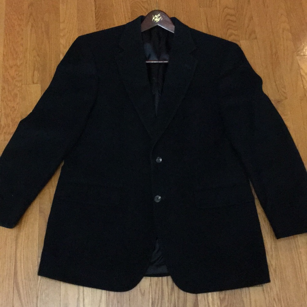 Lord and Taylor Men’s camel hair jacket